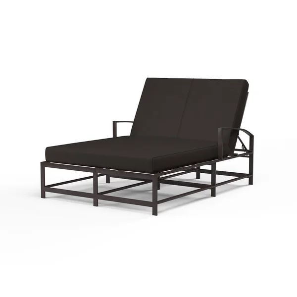 La Jolla Aluminum Patio Double Chaise Lounge in Spectrum Carbon w/ Self Welt By Sunset West