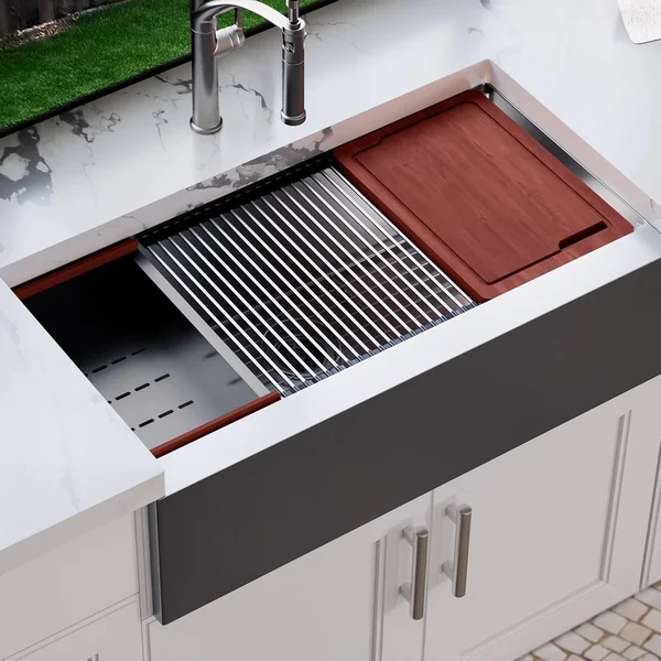 BBQGuys Signature Farmhouse Flat Apron Stainless Steel 33-Inch Workstation Sink W/Grid, Strainer and 3 Accessories