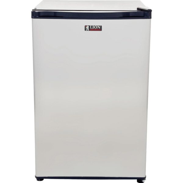 Lion 20-Inch 4.5 Cu. Ft. Compact Refrigerator With Recessed Handle