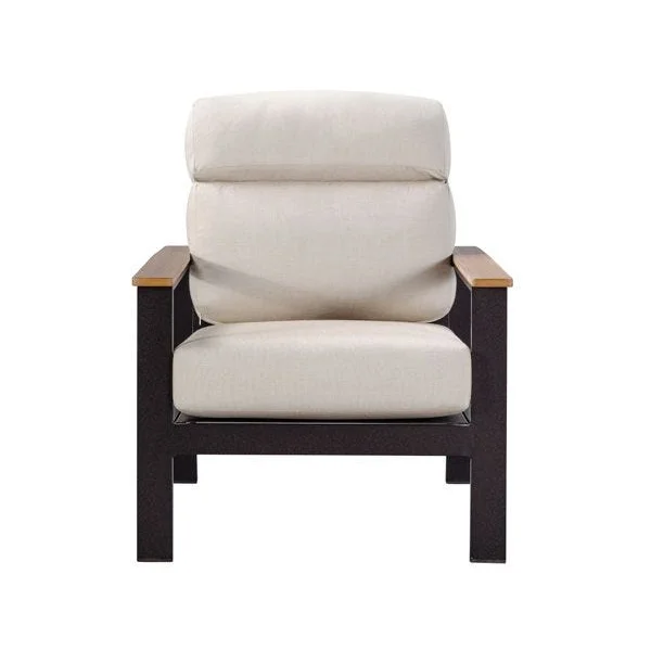 Cassis Lounge Chair