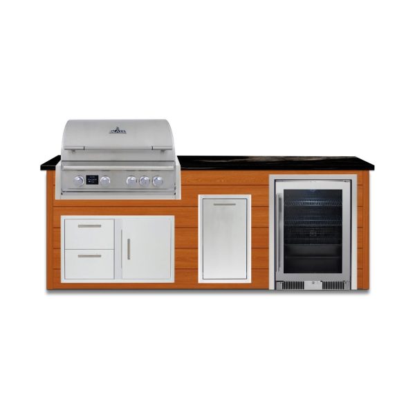 BBQGuys Signature 8 Ft Outdoor Kitchen Island w/ 32 Inch Natural Gas Blaze LTE PRO Grill, Beverage Center & Narrow Trash Bin | Chai Cedar w/ Titanium Granite